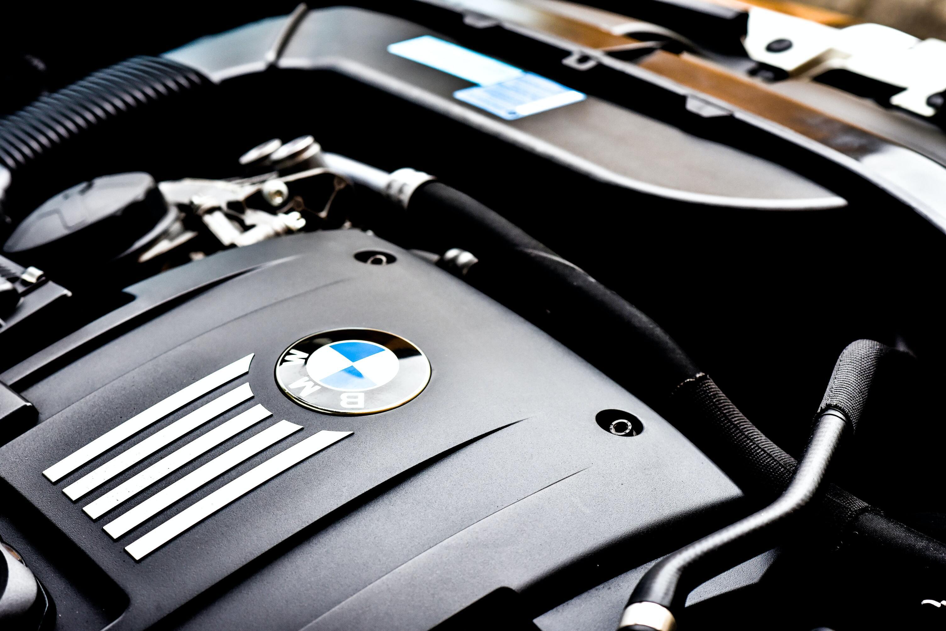 BMW engine modern